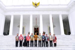 Walikota Bandarlampung Menghadiri Kegitaan Kompas 100 CEO Forum Ke-13 di Istana Negara