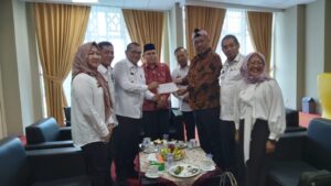 Pemprov Lampung Serahkan Surat Audensi Dengan Menteri Sosial