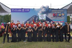 UIN Raden Intan Tampilkan Kolaborasi Budaya di Krakatau Festival 2025