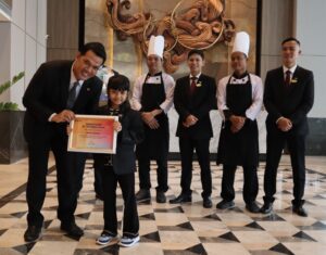‎47 “GENERAL MANAGER” Cilik Mengambil Alih Seluruh Hotel Santika & Hotel Santika Premiere ‎