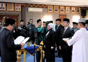 5 Bulan Menjabat : Bupati Hamartoni Lantik 17 pejabat Eselon II . eselon III Dan IV menyusul!
