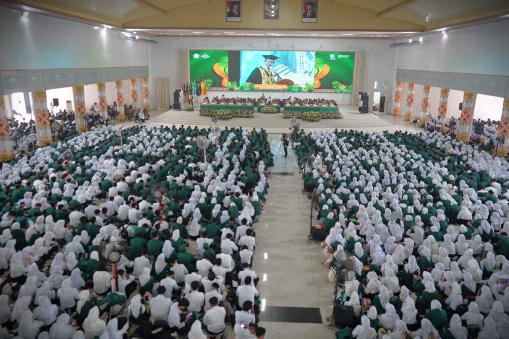 PBAK UIN RIL 2025 Kukuhkan Ribuan Mahasiswa Baru