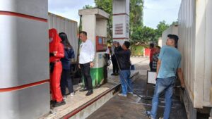 Prioritaskan Kendaraan Perusahaan Untuk Isi Solar Subsidi: Dua SPBU Di Sidak Kadisdag Lampura!
