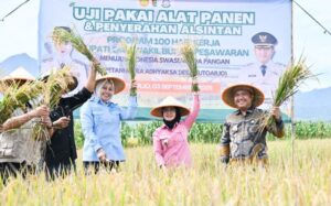 Dorong Swasembada Pangan, Pemkab Pesawaran Gulirkan Bantuan Alsintan Dan Kembangkan Pupuk Organik