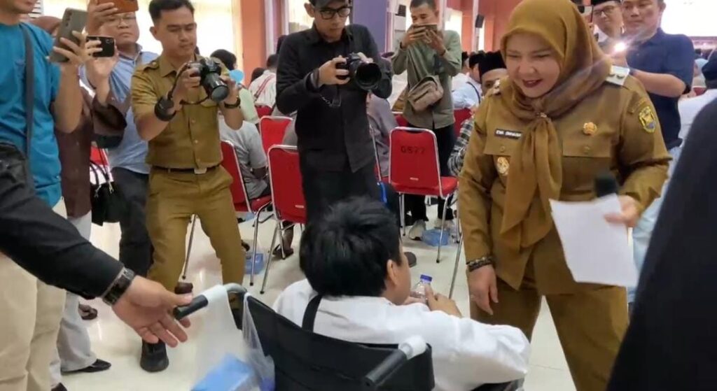 Pemkot Bandar Lampung Berangkatkan Ratusan Jamaah Umroh Gratis