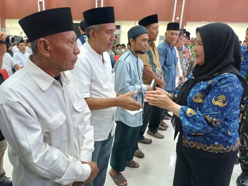 Pemkot Salurkan Bantuan Insentif Bagi Pengurus Mushola