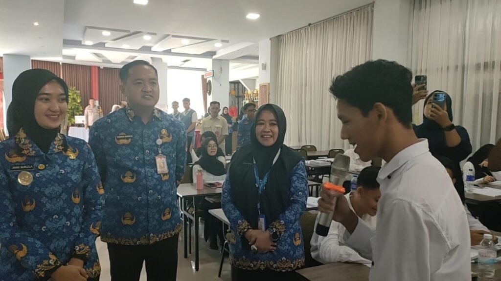 Program Migran Vokasi Lampung Berjalan di 93 Sekolah, Wagub Jihan Lakukan Peninjauan