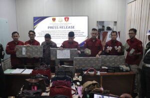 Kejati Lampung Sita Mobil, Motor Gede, Uang Miliaran, Hingga Puluhan Tas Mewah Di Kasus SPAM Pesawaran
