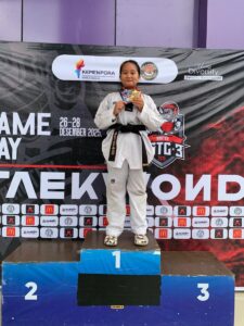 Siswa SMAN 6 Metro Raih Emas Di Kejuaraan Taekwondo Internasional