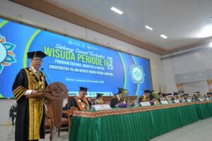 Prosesi Wisuda, Rektor Ajak Wisudawan dan Keluarga Besar UIN RIL Doakan Korban Bencana