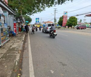 Motor Pedagang Warung Kaki Lima Digasak Maling di SPBU Kelapa Tujuh