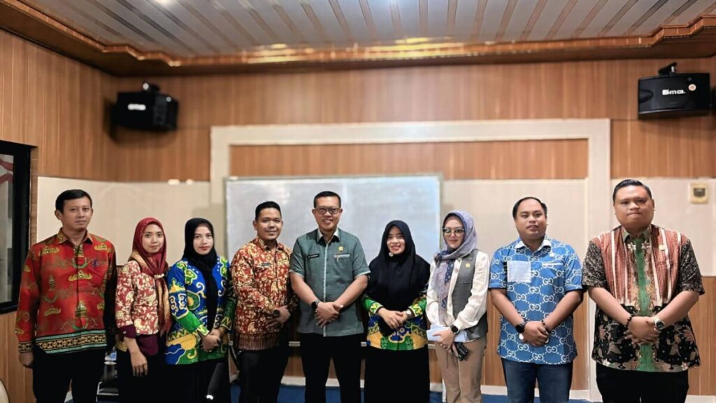 DPRD, Pemkab dan APKSI Lampura Sepakati Pembayaran Gajih PPPK Paruh Waktu Sesuai Kemampuan Daerah Kesetaraan Jaspel Tuwai Titik Terang