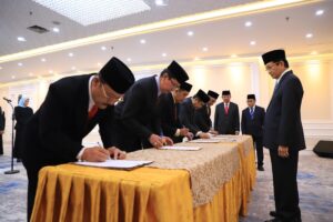 Prof Wan Jamaluddin Resmi Dilantik Rektor UIN Raden Intan Lampung Masa Bakti 2026-2030