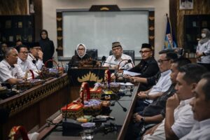 Rapat Evaluasi Kota Metro Tertutup, Media Diminta Keluar