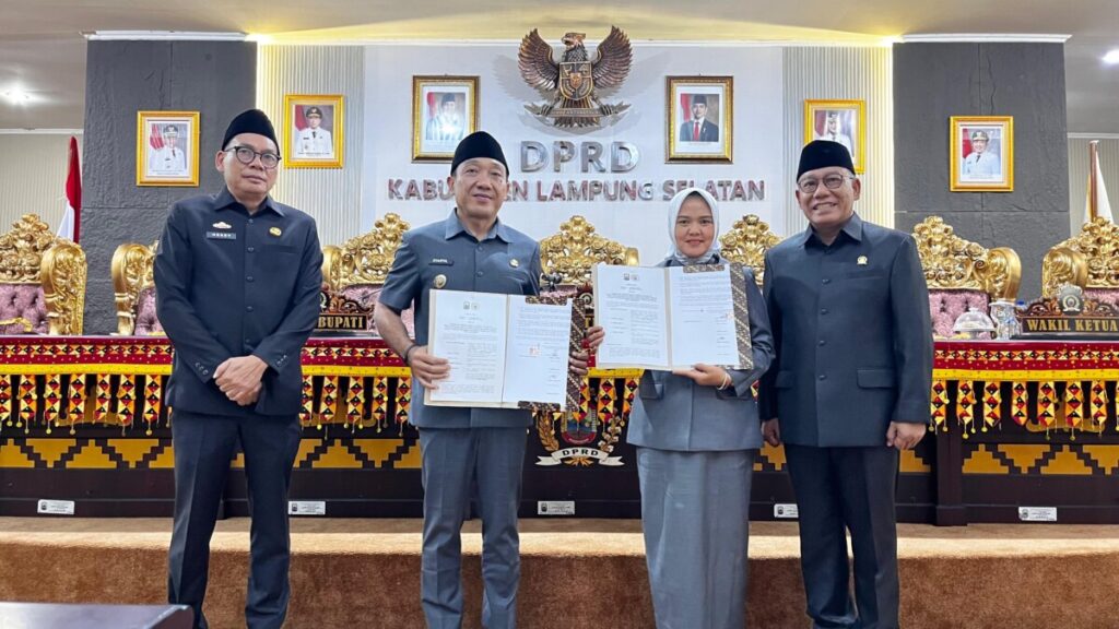 DPRD Lamsel Sahkan Ranperda PSU, Perkuat Pengelolaan Fasilitas Umum